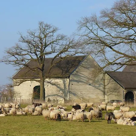 Logis Pastis ホテル