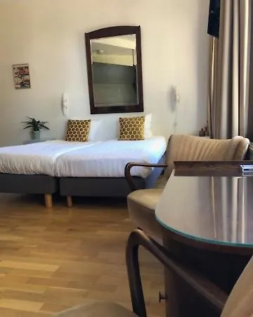 Logis Pastis Отель Маастрихт