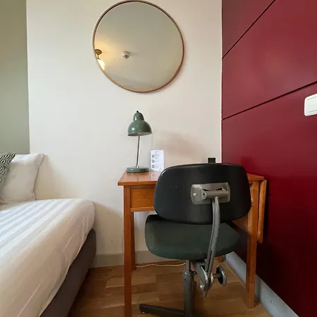 Szálloda Logis Pastis Maastricht