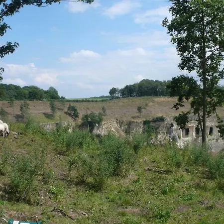 Szálloda Logis Pastis