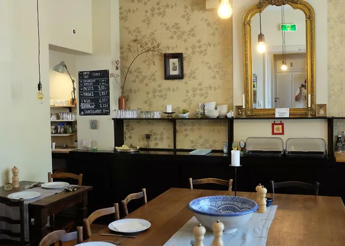 Logis Pastis 2* Maastricht