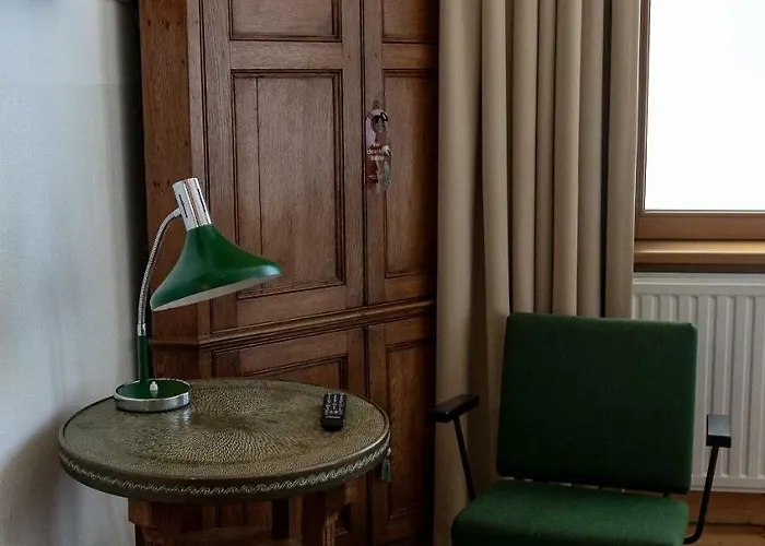 Logis Pastis Hotel 2*